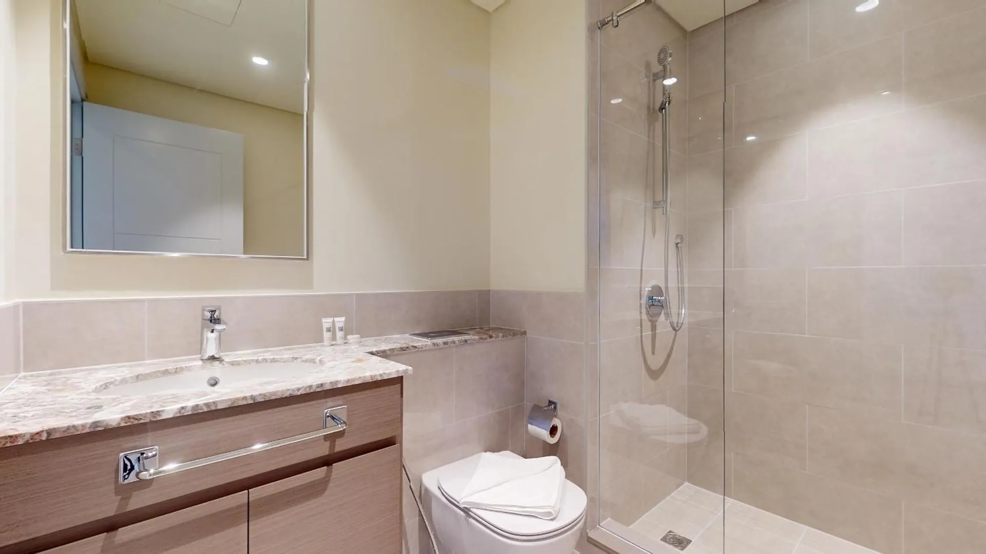 Primestay - Forte 3Br Plus Maids Downtown Dubai